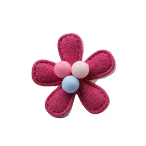 Niedliches DIY rosa Blumen Haarschmuck mit bunten Perlen für Kinder Handarbeit Haarspitzen