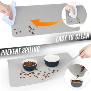 Silicone pet feeding mat detail showing easy cleaning and anti-spill edge design features.