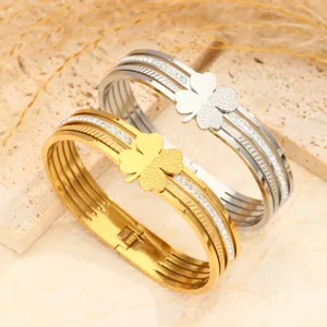 Retro Stainless Steel Clover Multi-Layer Bangle Gold Silver Plated Rhinestone Bracelet Jewelry For Women Elegant Accessory