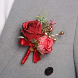 Hochzeit burgunder Boutonniere Bräutigam Anzug Blume Korsage Brautpaar Accessoire