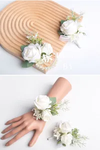 Europäische weiße Rosen Hochzeits Handkorsage und Ansteckblume für Braut und Bräutigam.