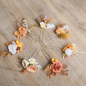 Forest style floral hair pin set, artificial daisy berry U-shaped clips for bridal hair styling.