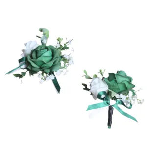 Ensemble de boutonnières de roses vertes et blanches fleurs artificielles mariage.
