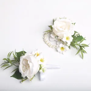 Ensemble de corsage de poignet et boutonnière de fleurs artificielles pour mariage