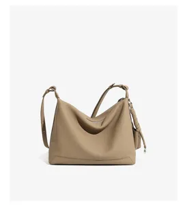 Borsa a tracolla minimalista in vera pelle, grande capacità per donne eleganti.