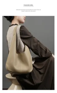 Minimalistische lederen hobo schoudertas, grote capaciteit koeienhuid okseltas voor dagelijks.
