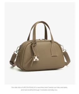 Borsa a mano bowling in vera pelle, elegante borsa a tracolla e spalla da donna.