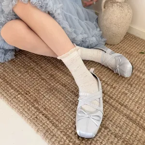 Koreaanse stijl lichtgrijze moerbei zijde dunne kanten sokken voor dames ballerina stijl