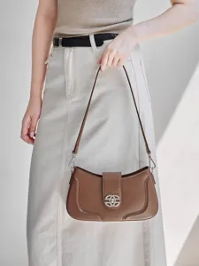 Retro brown leather shoulder bag women stylish chic baguette handbag for daily commuting