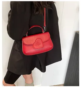 Rote PU Leder Umhängetasche mit Herzklappe, elegante Handtasche für Damen im Alltag.
