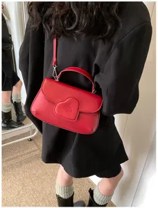 2024 Fruehling Mode rote PU Leder Umhaengetasche trendige Damen Handtasche schick.