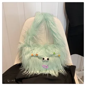 Süße flauschige grüne Plüsch Umhängetasche mit witzigem Monster Gesicht, weiche Winter Handtasche.
