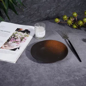 Assiette plate en ceramique retro japonaise, vaisselle ronde creative peinte a la main pour maison.