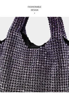 Sac a main en strass violet sac seau en cristal scintillant detail de pochette chic