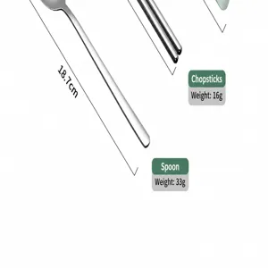 Ensemble baguettes et cuillère en acier inoxydable avec dimensions et poids précis pour l'usage.