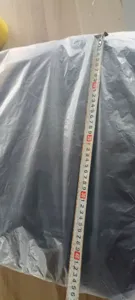 Detailansicht des tragbaren Outdoor-Tennis-Tote-Rucksacks mit Schuhfach zur Maßangabe.