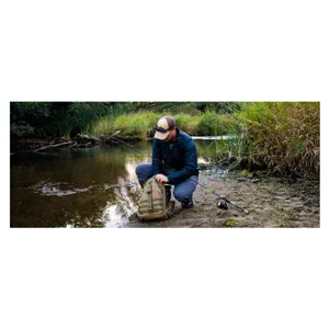 Sac de poitrine tactique multifonctionnel pour pêche, sac à dos de rangement résistant.