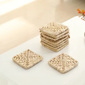 Handmade woven straw mat natural grass pet parrot chew toy pad square table coaster.