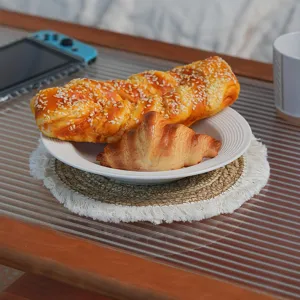 Fringed straw placemat braided table mat woven heat insulation pad for kitchen dining table decor