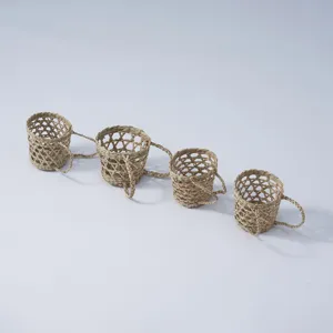 Natürlicher Stroh gewebter Mini Blumenkorb handgemachte vintage kreative Tischdekoration
