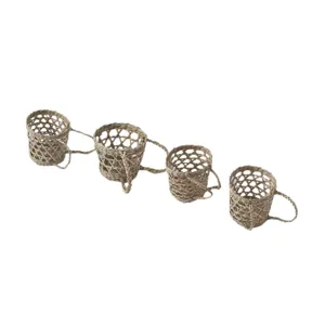 Handgemachte natürliche Strohgewebe Mini-Korb Set, vintage kreative multifunktionale.