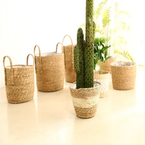 Nordic straw woven flower pot rattan basket handmade storage basket plant pot indoor decor.