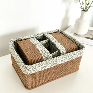 Cesta de almacenamiento tejida con forro de tela verde para organizar el hogar.