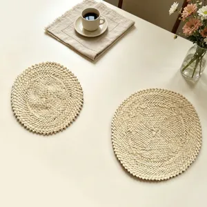 Natural woven straw placemat round heat insulated anti slip table mat for kitchen dining room