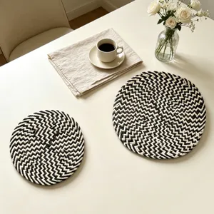 Round black and white woven placemat eco-friendly table mat heat insulation kitchen decor pad