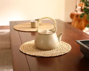 Round straw woven placemat natural fiber heat resistant table mat kitchen tableware pad