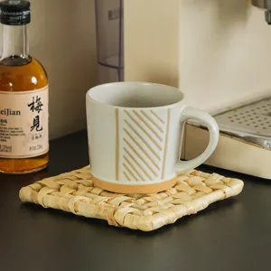Japanese style square woven insulation mat kitchen heat resistant placemat natural straw coaster