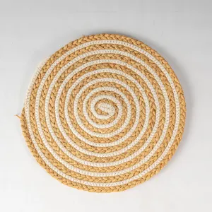 Handcrafted round woven placemat natural raffia cotton rope heat resistant table mat