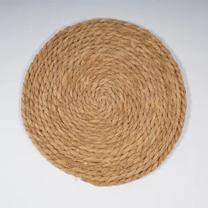 Handmade natural straw placemat round woven heat insulation table mat for dining room decor