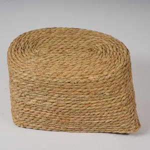 Cesta de almacenamiento tejida a mano de paja natural organizador para artículos del hogar.