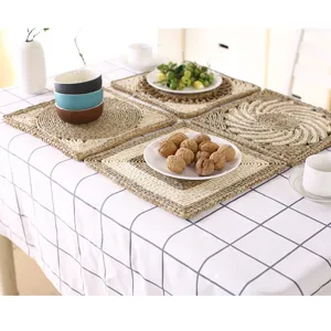 Woven placemat kitchen table mat heat insulated straw mat rustic dining table decor