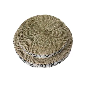 Handcrafted round straw woven futon cushion natural corn husk tatami mat for home decor