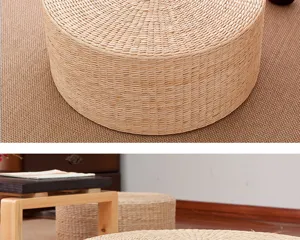 Handwoven straw meditation pouf tatami cushion natural rush floor seat for zen yoga tea room.