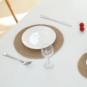 Simple European jute woven placemat heat insulation pad for dining table kitchen bowl.