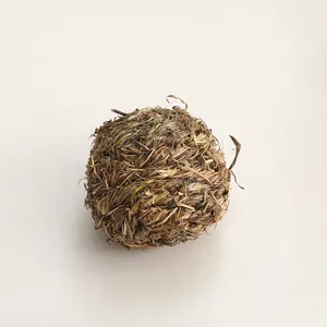 Natural grass chew ball for birds and hamsters, perfect pet toy for daily dental grinding.