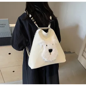 Schicker weißer Damen Rucksack mit süßem flauschigen Hunde Applikation, vielseitiger City Style.