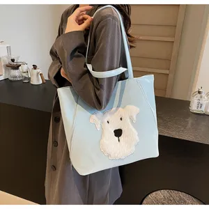 Hellblaue Tote Bag mit süßem flauschigen Hund-Aufnäher, stilvolle Freizeittasche für Damen.