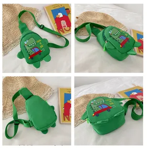 Kinderen cartoon dino borsttas schattige peuter crossbody tas detailweergave groen.