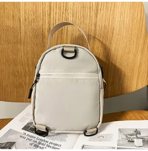 Outdoor lightweight single shoulder small bag travel messenger phone bag for daily use.