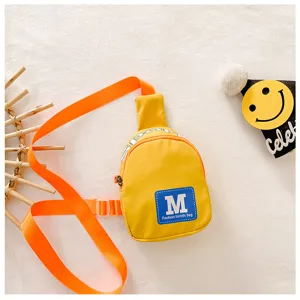 Leuke gele borsttas voor kinderen lichte crossbody schoudertas voor jongens en meisjes