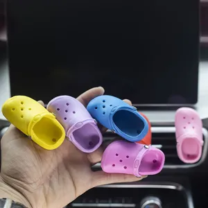 Miniature klomp schoen auto luchtrooster parfum clip, schattige kleurige decoratie