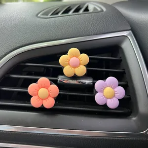 Leuke bloem auto luchtrooster clip diffuser, kleurrijke madeliefje auto decoratie accessoire.