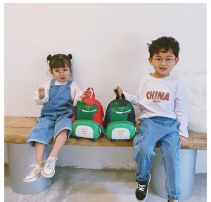 Cute cartoon dinosaur kids backpack, lightweight toddler school bag for kindergarten boys and girls.