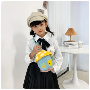 Cute mushroom crossbody bag detail view, colorful fashion design for kids daily use.