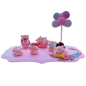 Joli ensemble d'ornements de tableau de bord de voiture cochon rose avec tapis et arbre à ballons déco