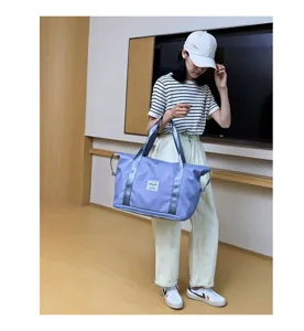Große Reise Reisetasche für Damen, multifunktionale Sporttasche für Fitness und Wochenendausflüge.